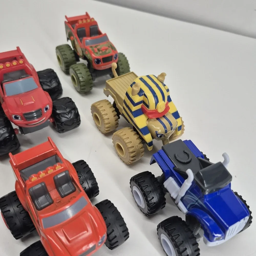 Blaze and the Monster Machines Diecast Vehicle Lot of 7